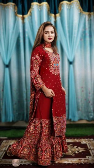 Three pices এর ছবি