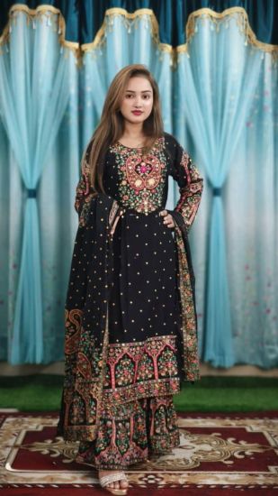 Three pices এর ছবি